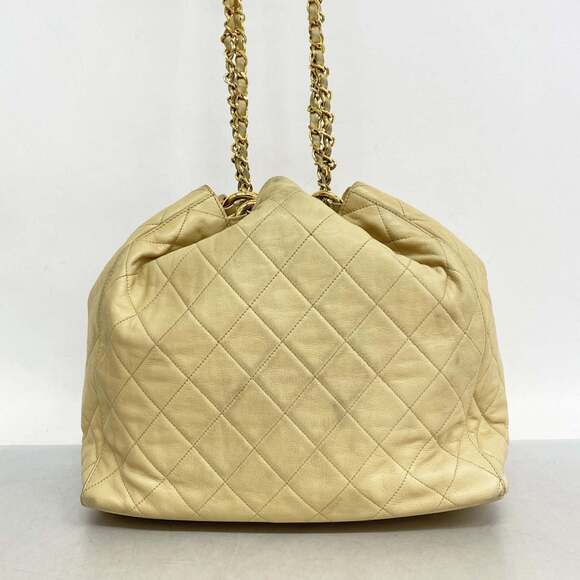 CHANEL Cream Lambskin Leather Shoulder Bag - Picture 13 of 14
